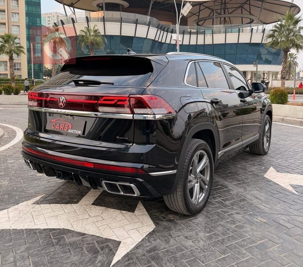 فولكسفاغن أطلس كروس سبورت